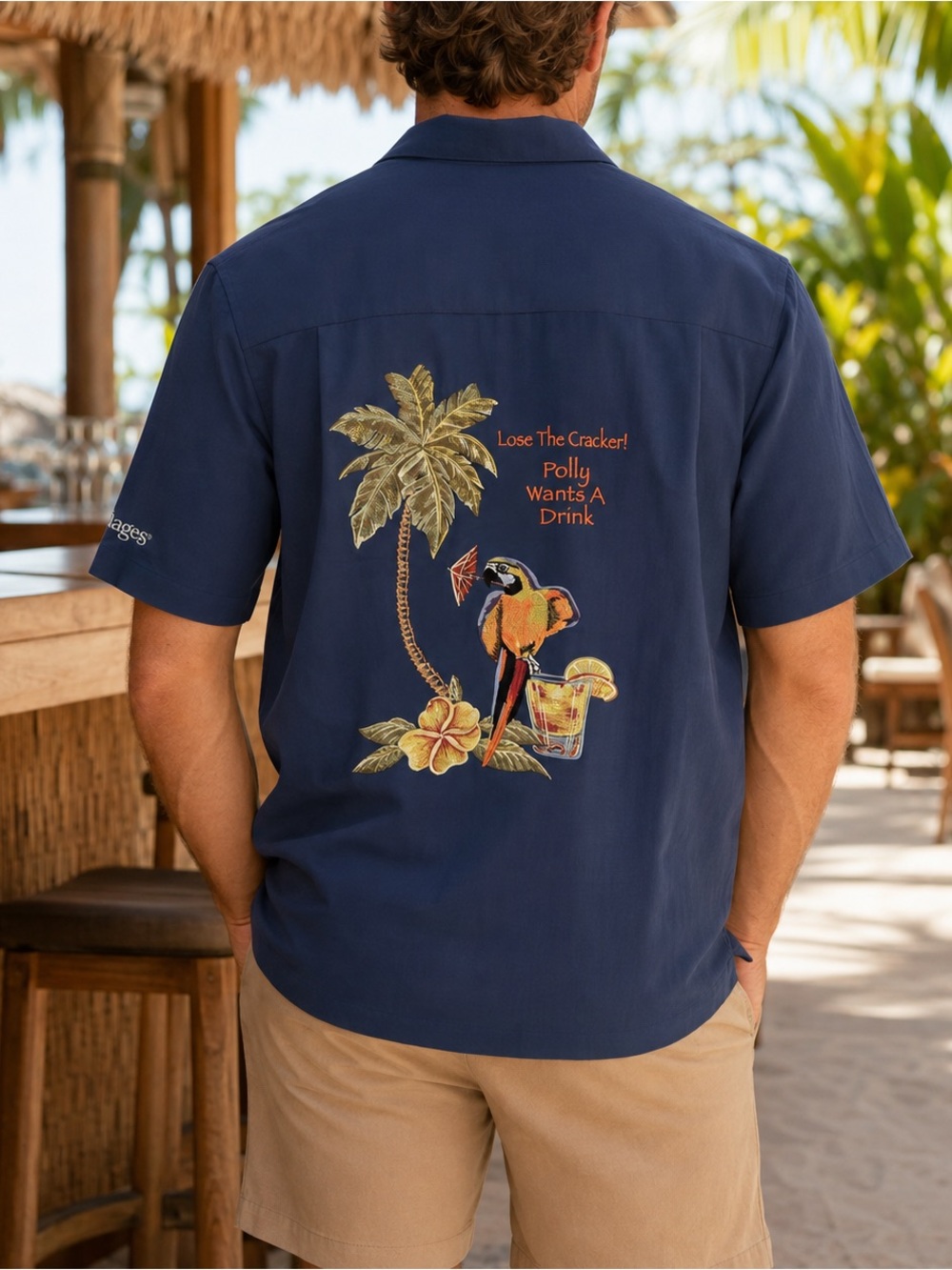 Weekender Men’s Medium Navy Embroidered Parrot Tropical Shirt